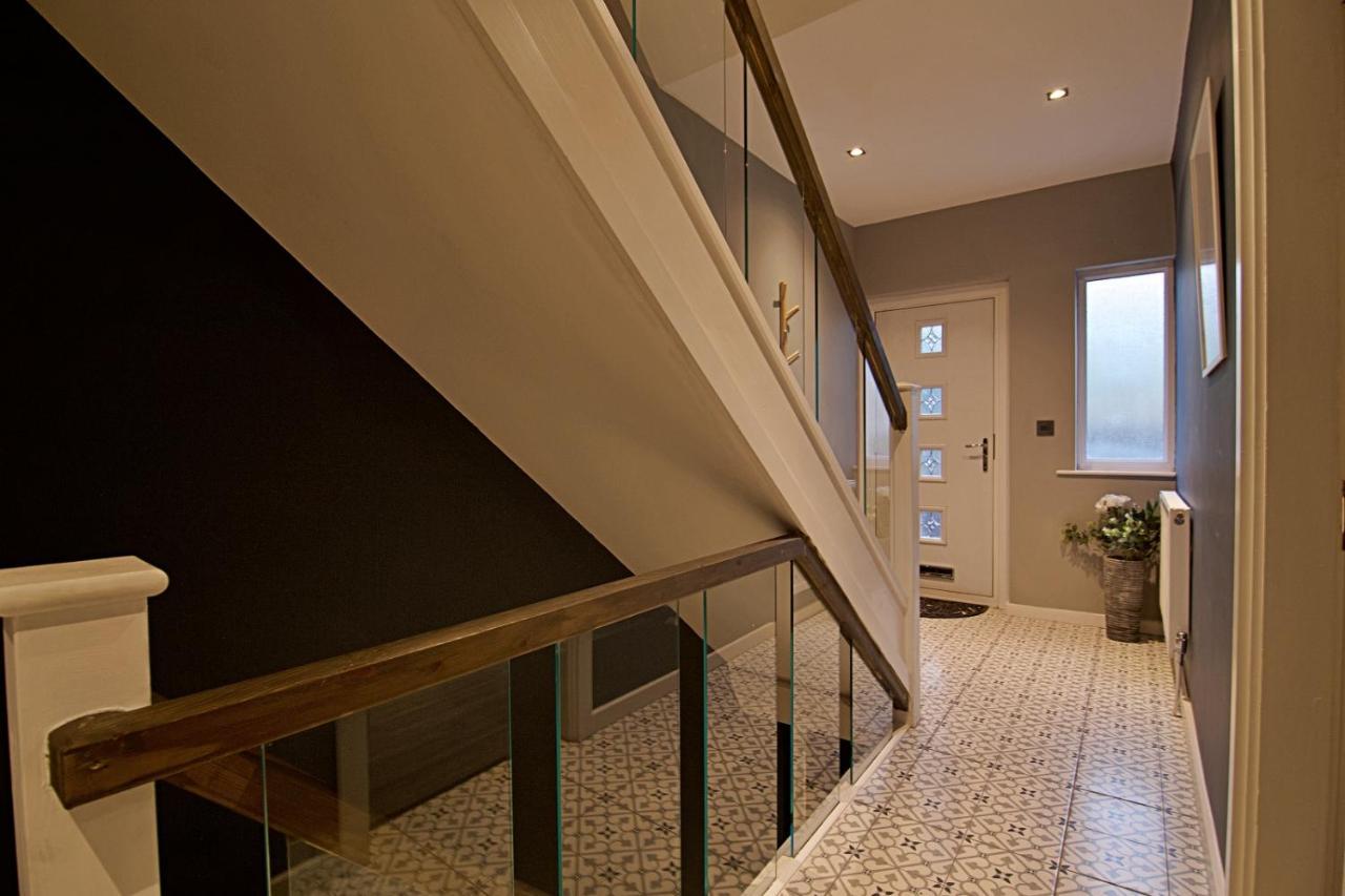 Scotforth Road- Boutique Rooms In Lancaster City Townhouse Exterior photo